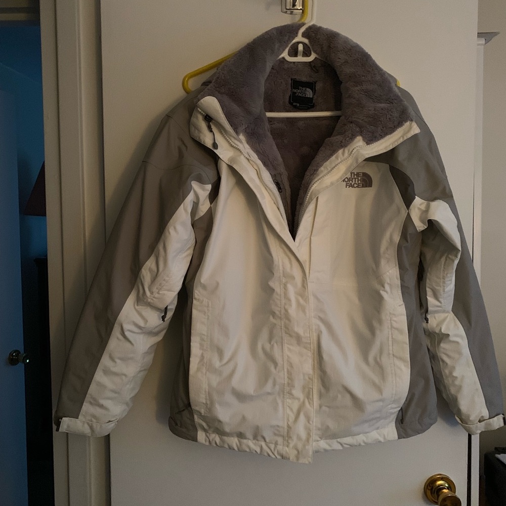 North Face Women’s Winter Coat Size Large